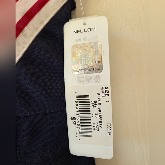 NFL New England Patriots Girls Cheerleading Set 4T NWT Football Superbowl - Picture 5 of 5